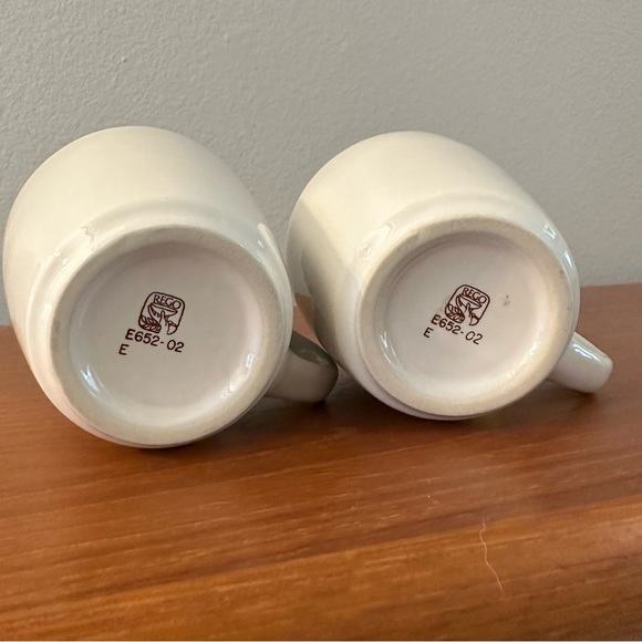 Set of two - Retro Diner Coffee mugs 6 oz - Picture 3 of 5